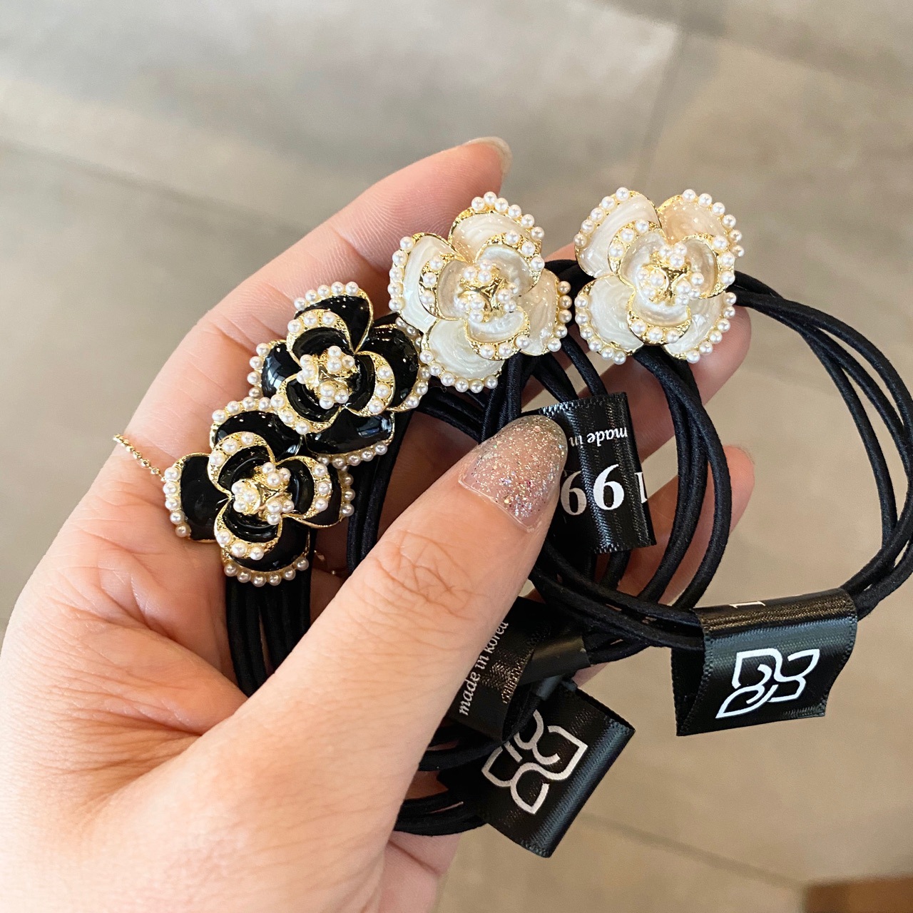 MIni Metal Flower Elastic Hair - Travel Accessories Hong Kong review and price