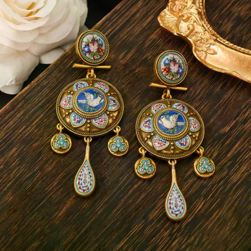 Retro Court-Style Rattle Earri - Travel Accessories Dropshipping review and price